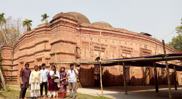 পাতরাইল দিঘীরপাড় আউলিয়া মসজিদ, ভাংগা