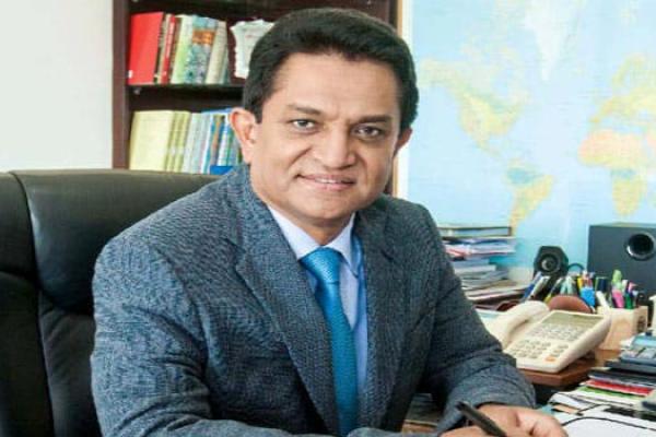 এ কে আজাদ